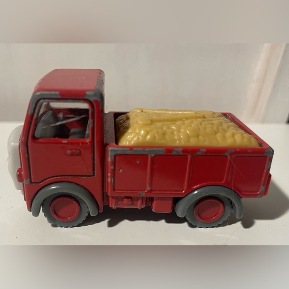 Thomas the Train Lorry 1 Truck Diecast Tank Engine Take Play Along Friends toys - Picture 5 of 7